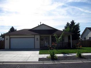 5065 Regency Dr, Klamath Falls, OR 97603