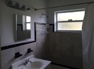 129 Miami Gardens Rd, Hollywood, FL 33023