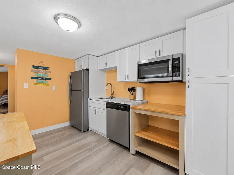 224 Grant Ave — Photo 32