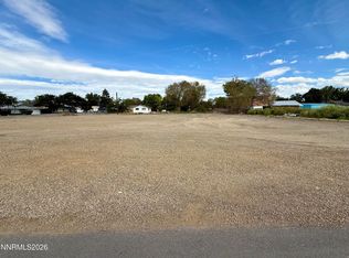 466 S Whitacre St, Yerington, NV 89447