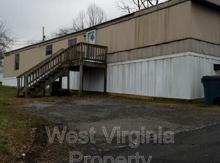 103 Jean Ln, Crab Orchard, WV 25827