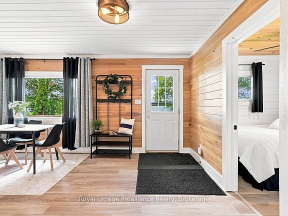 3rd image of 133 Hughes Ln