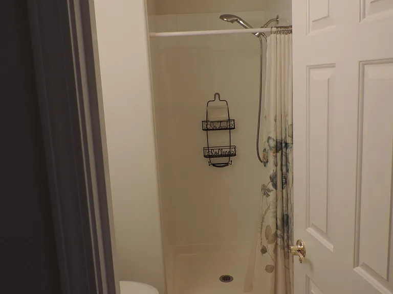 6460 Fairweather Dr — Photo 12