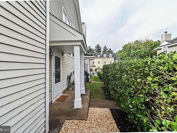 5th image of 6089 Netherton St