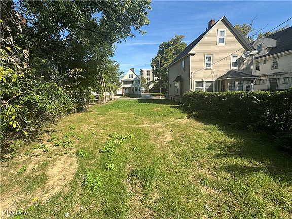 2nd image of 7308 Lawnview Ave