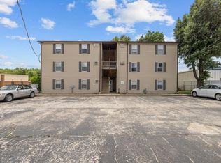 560 E Cherry St, Troy, MO 63379