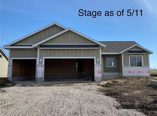 14801 N Valley Dr, Urbandale, IA 50323