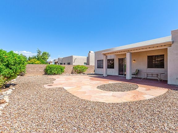 4th image of 11701 N Pyramid Point Dr
