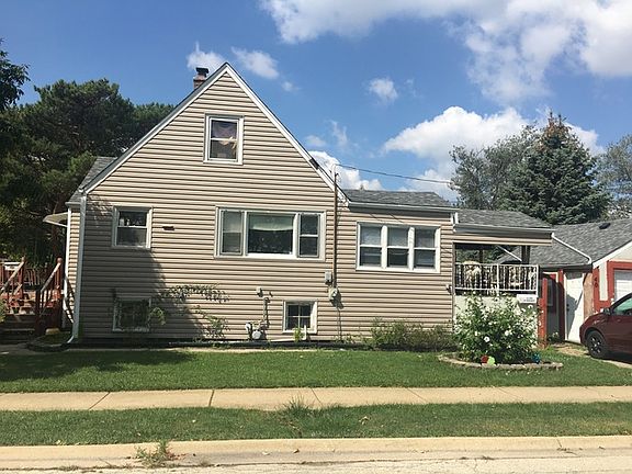 2nd image of 407 Country Club Dr