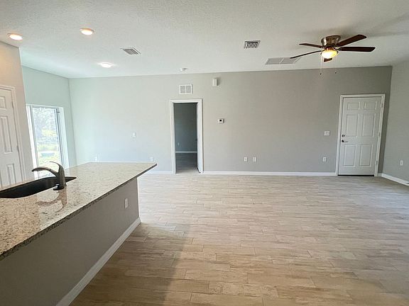 5th image of 1336 Palau St SE