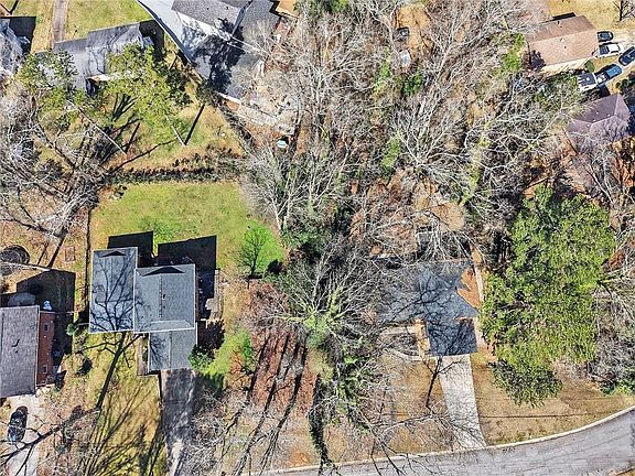 4th image of 3498 Crown Point Pl