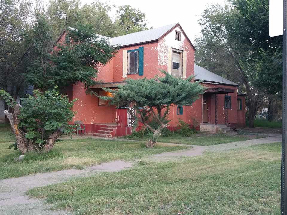 1st image of 214 W Albuquerque St