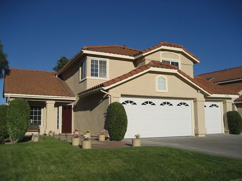Exterior - Front (Curb Apeal)