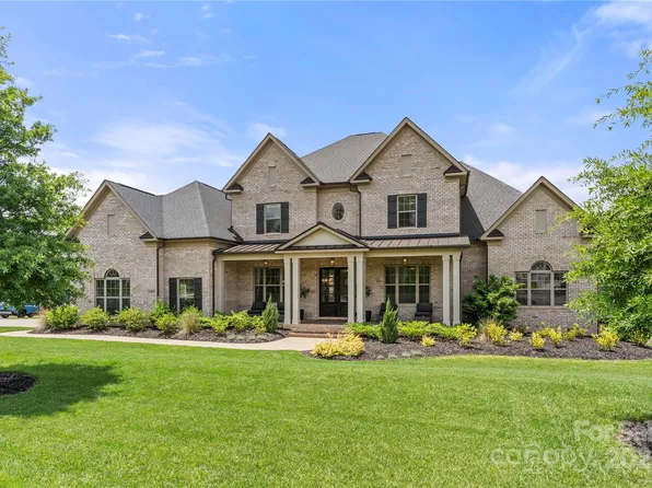 1152 Grand Oak Dr, Waxhaw, NC 28173