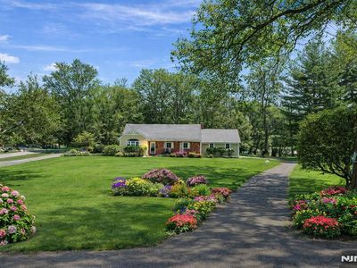 2 Overbrook Pl, Hillsdale, NJ, 07642
