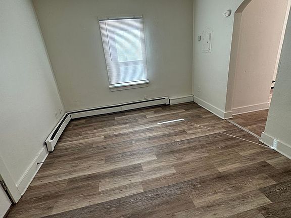 4th image of 1615 8th Ave APT 6