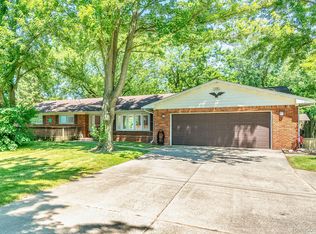 18805 Savage Rd, Belleville, MI 48111