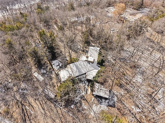 2nd image of 28131 W 85th Ter