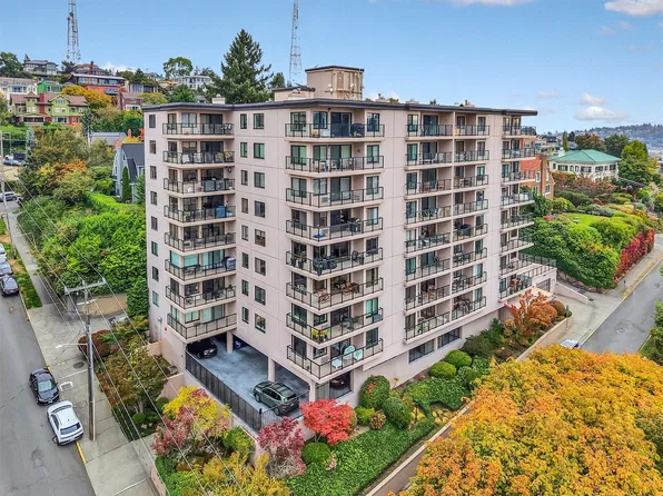 100 Ward Street #105, Seattle, WA 98109