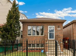 2026 N Kilbourn Ave, Chicago, IL 60639