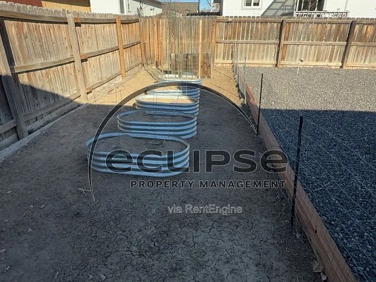 464 Tara Dr — Photo 34