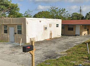 1140 W 31st St, Riviera Beach, FL 33404