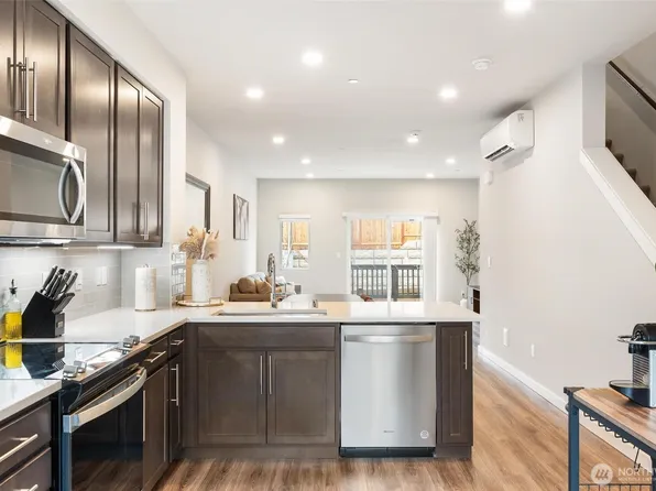 14925 44th Avenue W #C4, Lynnwood, WA 98087