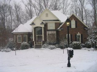 7301 Balintoy Ln, Matthews, NC 28104