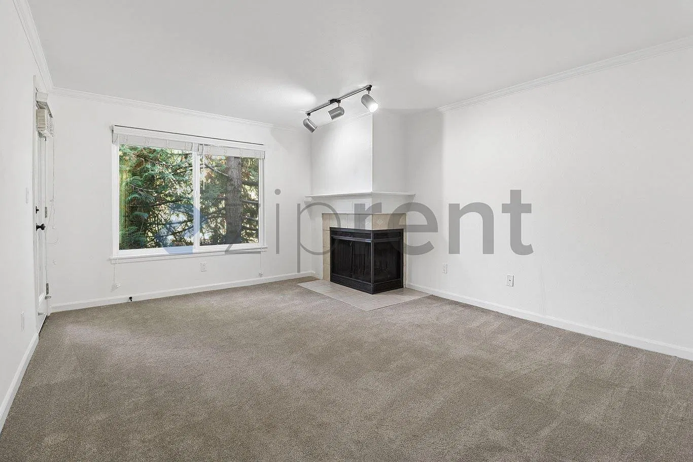 1 bed, 953 sqft, $1,999 — Photo 2