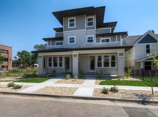 5558 S Sycamore St, Littleton, CO 80120