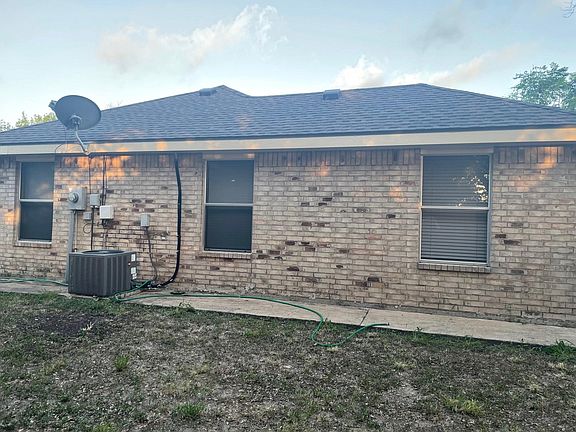 2nd image of 9204 N 31st St