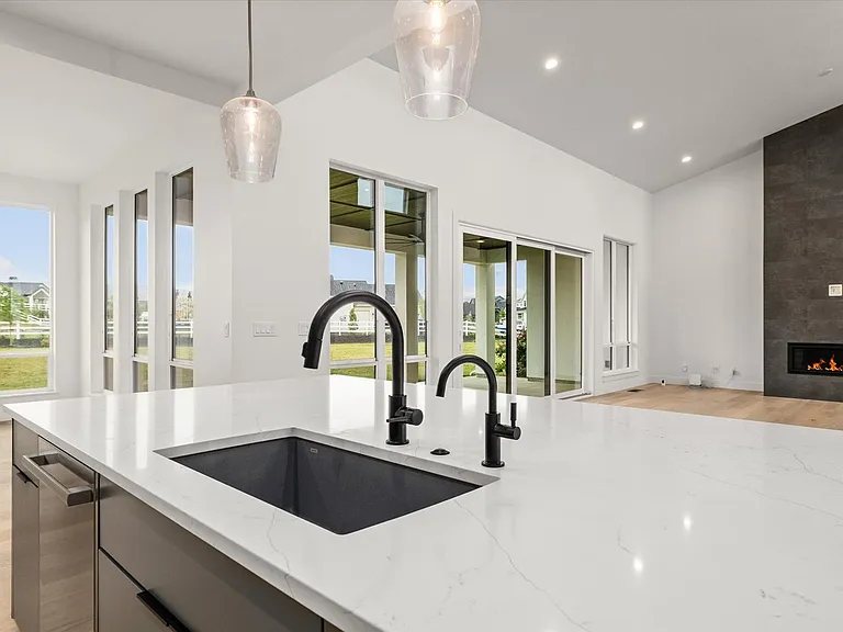 7786 W Diamond Lake Dr — Photo 17