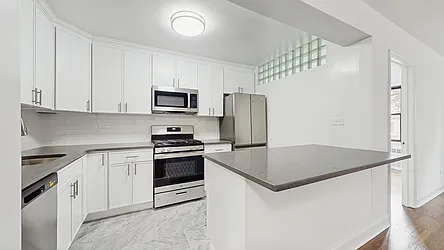 599 East 7th Street