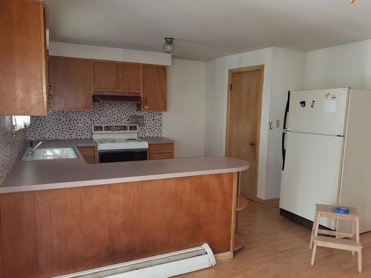 3 bed, 1500 sqft, $1,700 — Photo 2