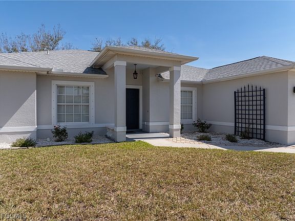3rd image of 1109 NW 1st Ave
