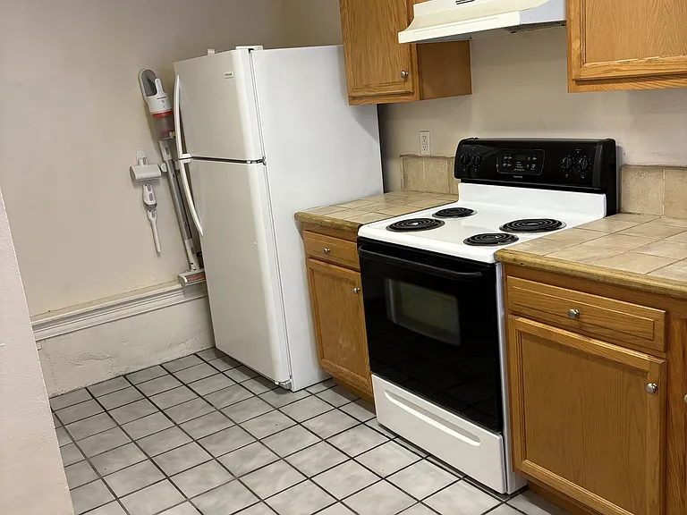508 Soniat St — Photo 14
