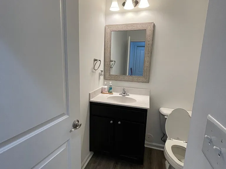 3849 Clarendon Way — Photo 8