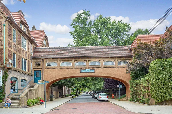 Sold by Halstead Real Estate | media 32