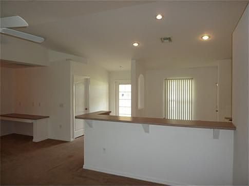 5th image of 2109 NW 9th Ave