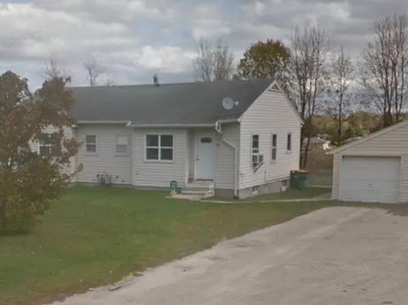 608 3rd Ave NW, Dodge Center, MN 55927