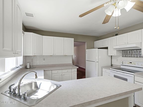 4th image of 7 Greenwich Avenue