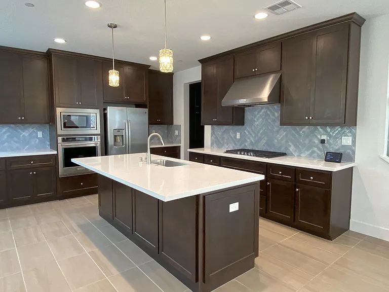 2611 California Ave — Photo 4