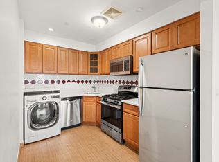 169 Bowery APT 5A, New York, NY 10002