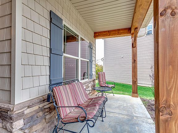 2nd image of 10800 Elsie Lavell Way