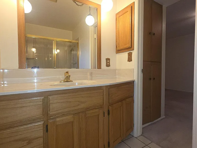 342 W Diana Ave — Photo 12