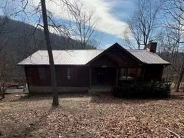 97 Laurel Dr, Covington, VA 24426