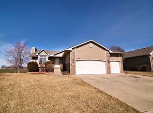 11524 W Ryan Cir, Wichita, KS 67205