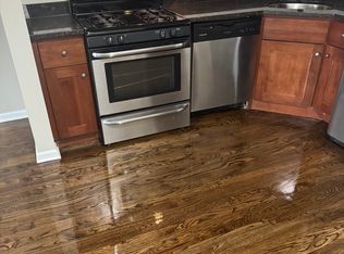 412 School St APT 1A, Maywood, IL 60153