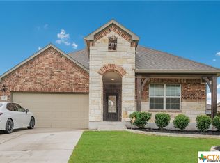 825 Green Meadows Dr, Harker Heights, TX 76548
