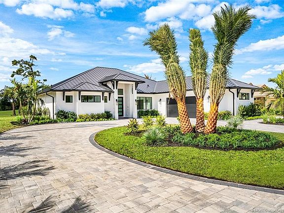 5th image of 5101 SE Burning Tree Cir